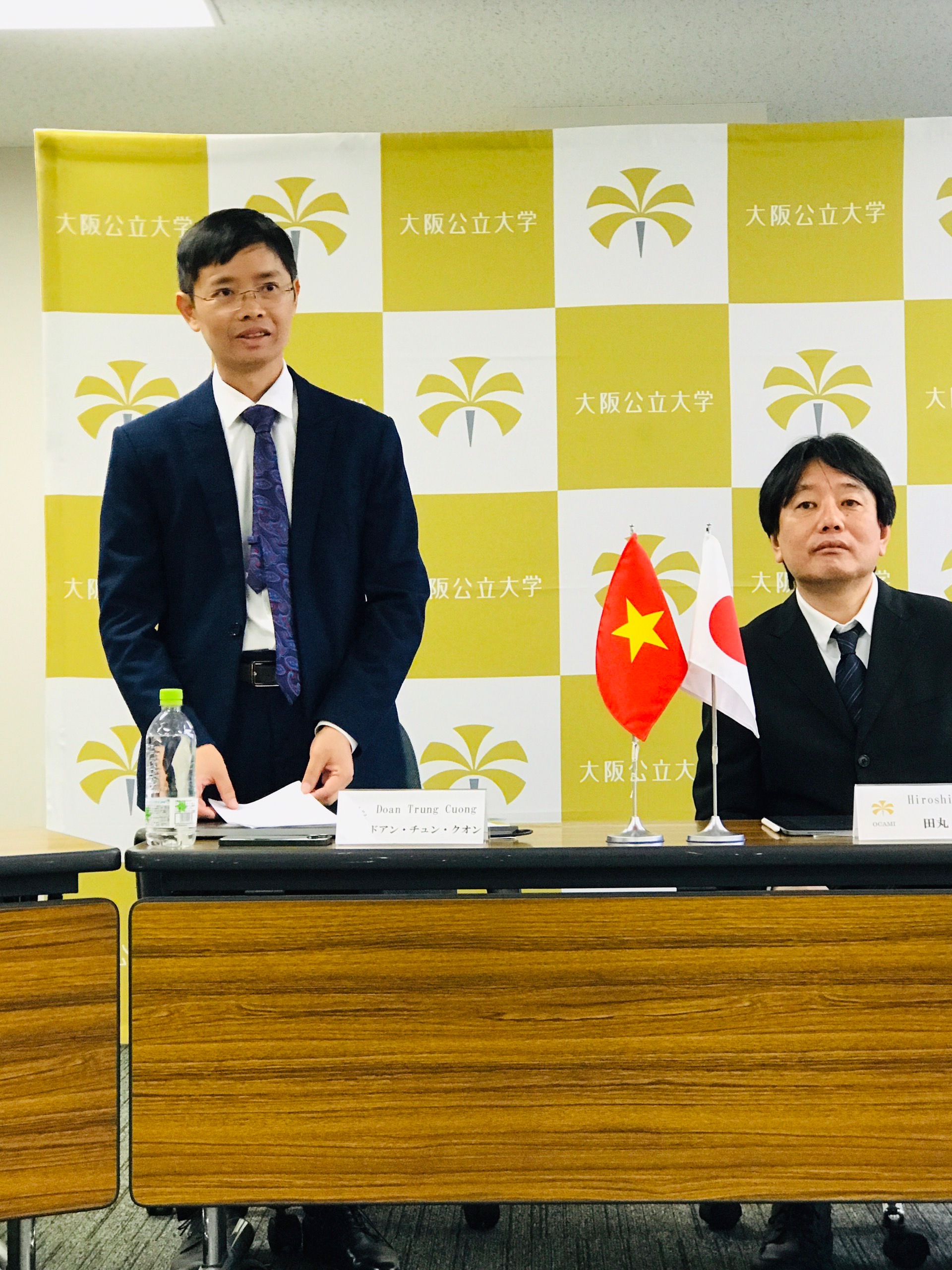 4 PGS Doan Trung Cuong - Pho Vien truong VTH - phat bieu